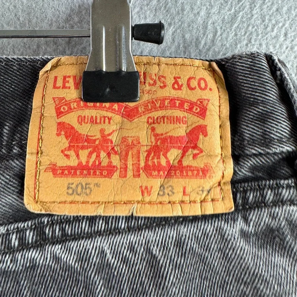 Levis Jeans Mens 33x34 (Fits 31x31) Faded Black 505 Straight Leg Cotton Classic